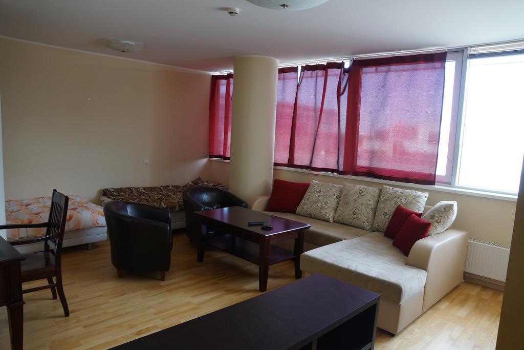 Viru Vaeljak 6 Apartment Tallinn Bagian luar foto